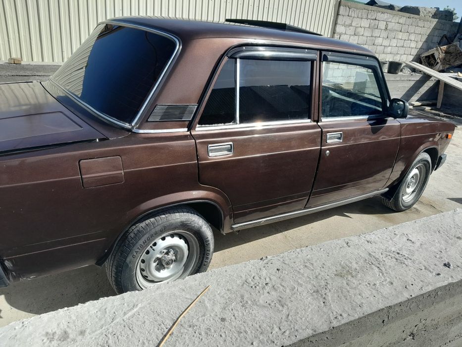 Ваз.2107 сотилади