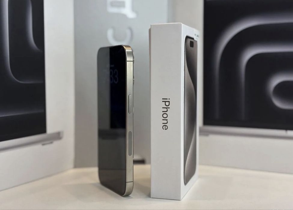 iPhone 15 Pro в иделаьном состоянии