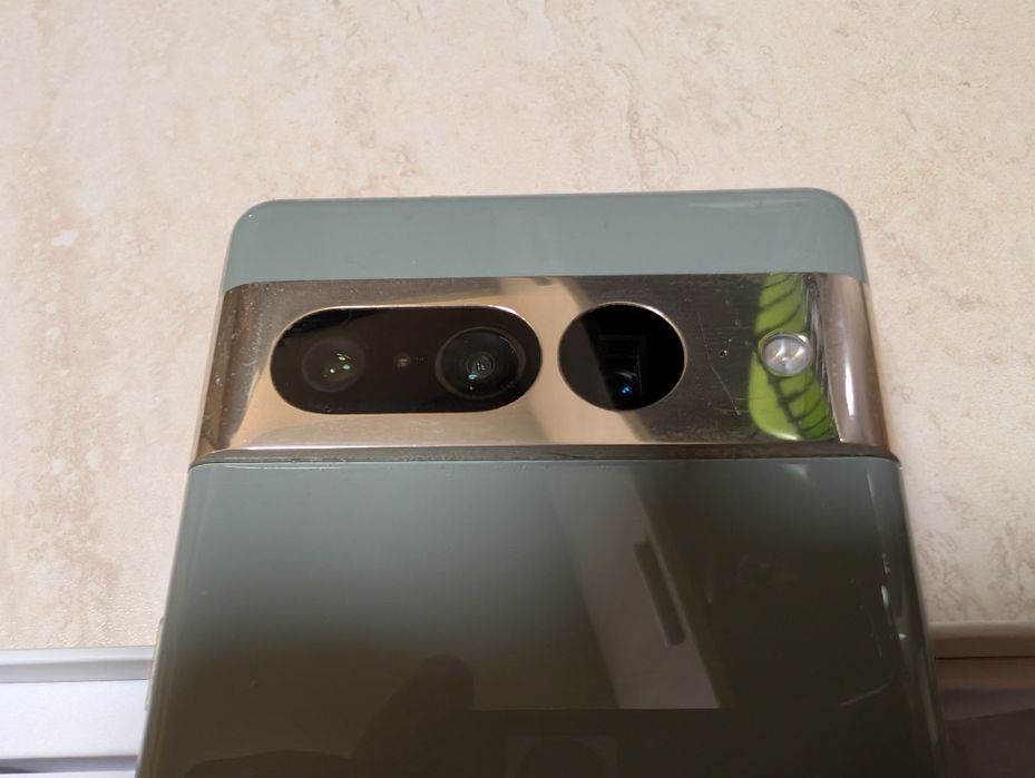 Google Pixel 7 Pro - Unlocked 128GB изгорял дисплей