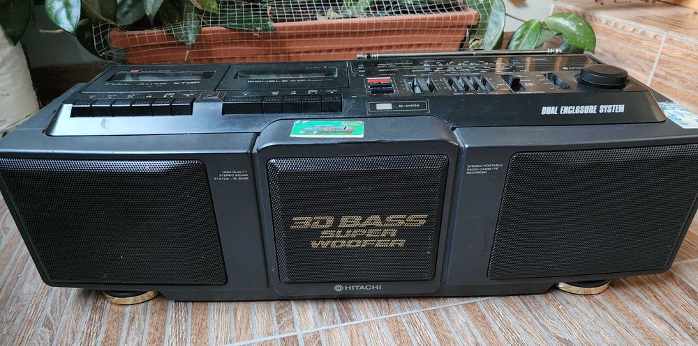 Radiocasetofon vintage Hitachi TRK-3D50E 3D Bass