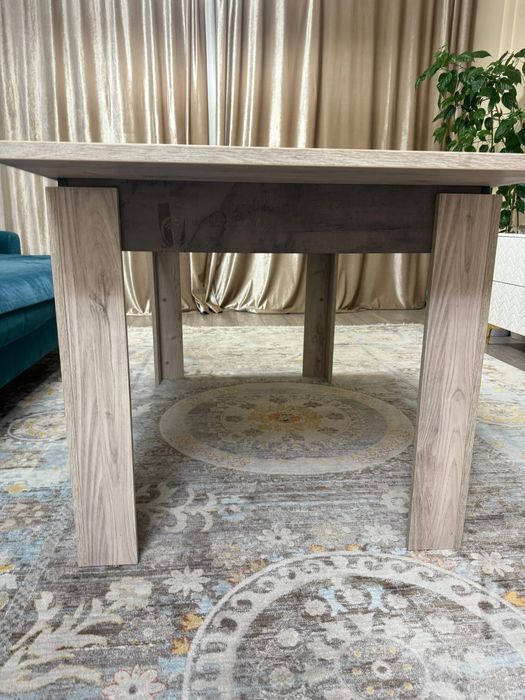 Продам стол в отличном состоянии