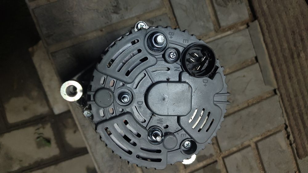 Генератор на 24в.