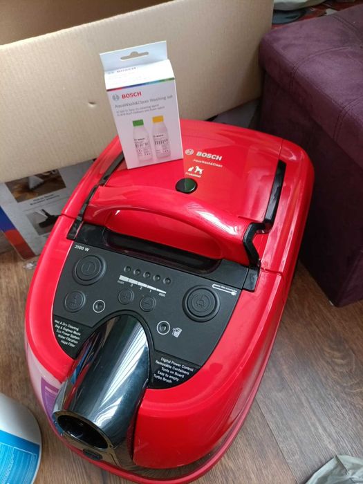 Перяща прахосмукачка  Bosch