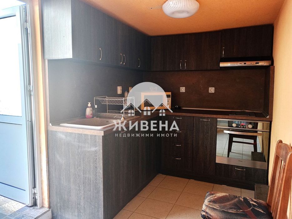 Продава се Къща в Варна, Автогара - 100 кв.м за 1450 €/кв.м - Снимка #9