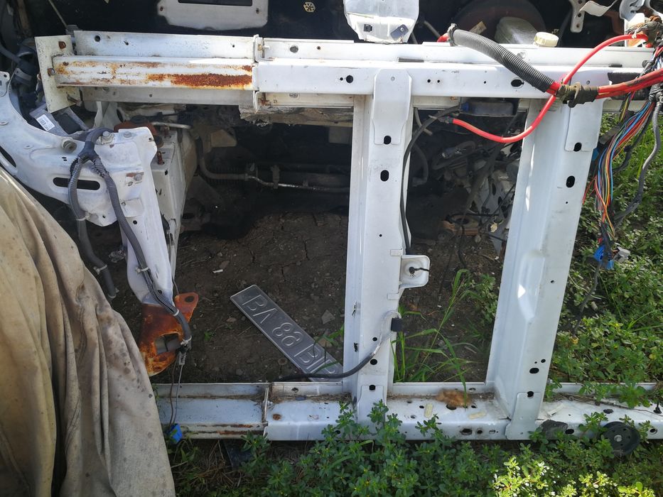 Preungire sasiu Ford Transit 2015