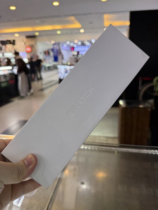 Apple Watch 11 42mm space gray