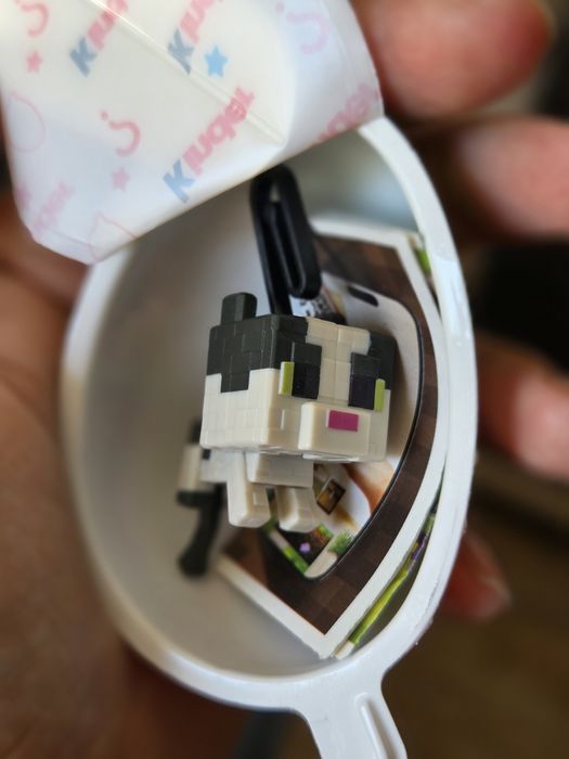 Фигурки Майнкрафт Kinder Joy