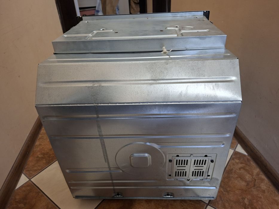 Печка за вграждане Whirlpool AKZM-657IX