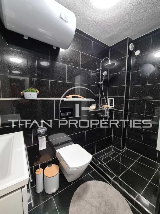 Продава се Тристаен апартамент в Пловдив, Христо Смирненски - 113 кв.м за 1677 €/кв.м - Снимка #7