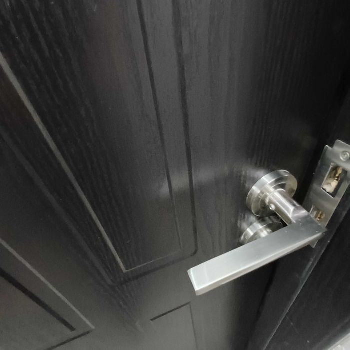 Интериорна врата