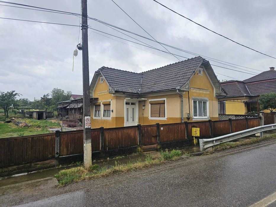 Casa Tritenii de Jos