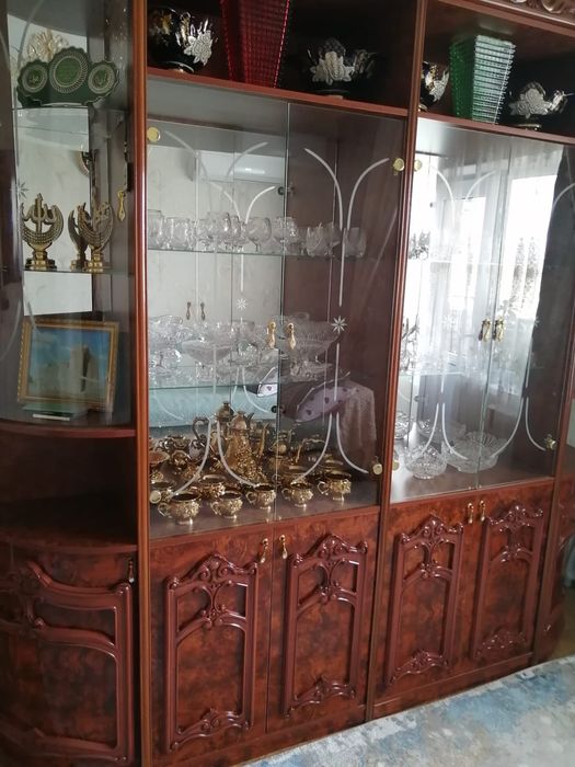 Продается стенка для гостиной