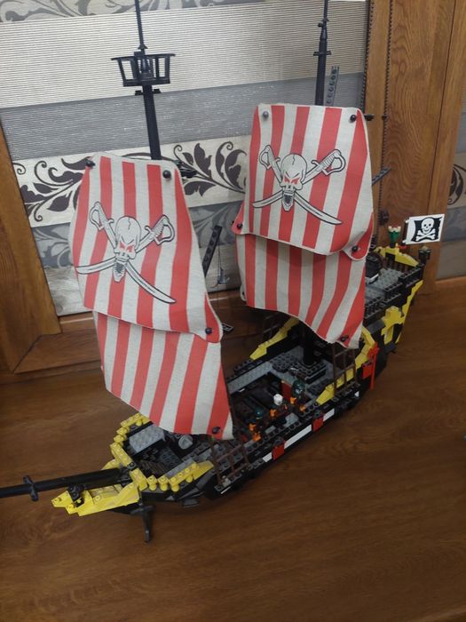 Набор лего корабль