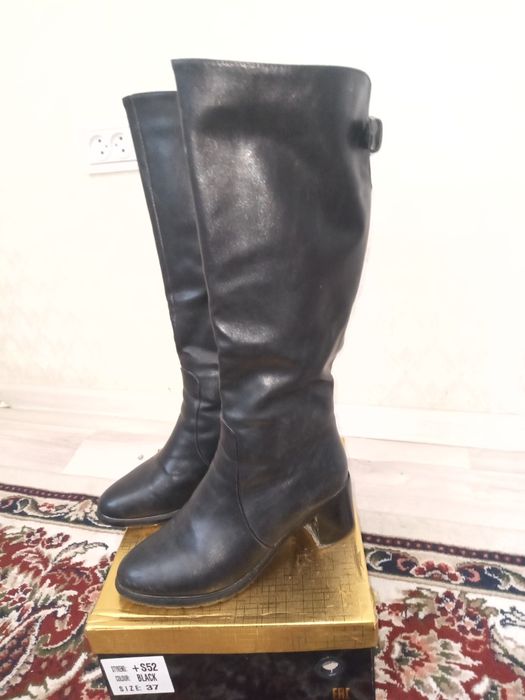 Женская обувь сапог