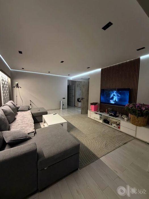Сдаётся 3-комн Ц-1, Экопарк, 80 м²