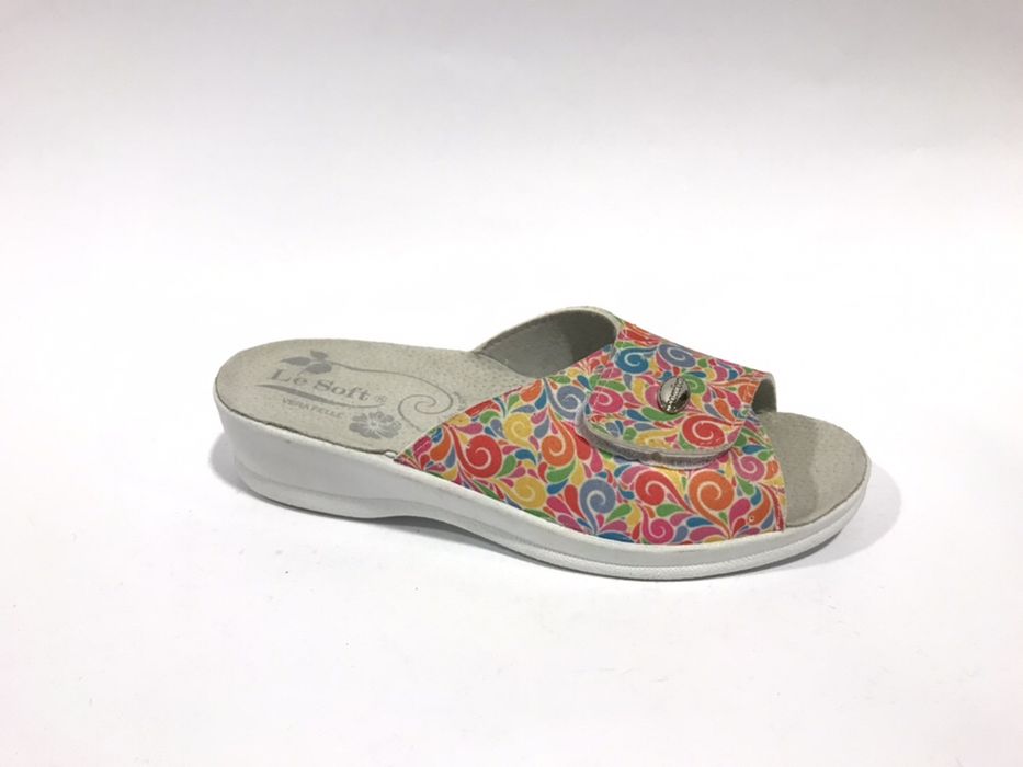 Анатомични дамски чехли