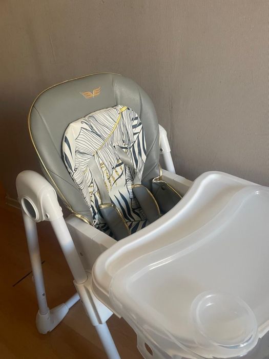 Продам детский стул трансформер для кормления