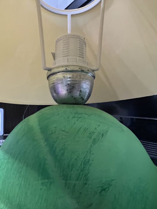Lampa de copii pentru birou sau noptiera, omida verde
