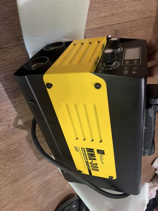 Сварочный аппарат ММА-300