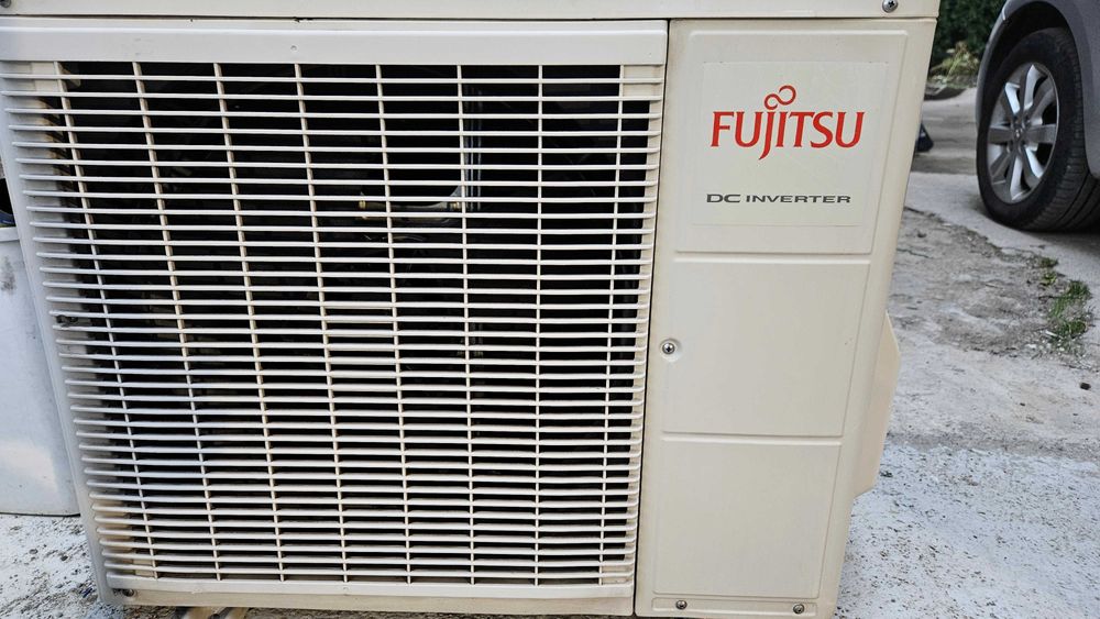 Климатик Fujitsu