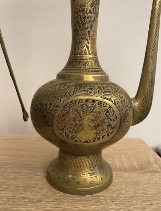 Ceainic vintage, origine India