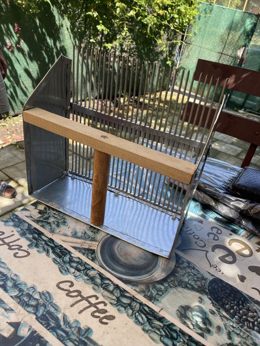 Pieptene afine  din sirma si tabla zincata