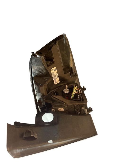 Lampa Spate / Stop Stanga Spate Peugeot 5008 Ii 2016 - >