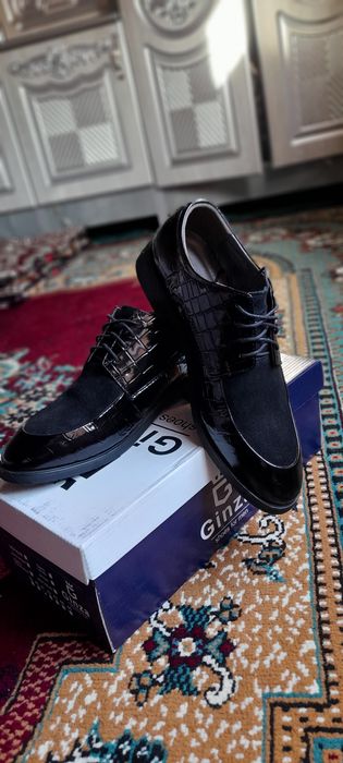 Kastyum shim  smoking ,rement,tufli sotiladi