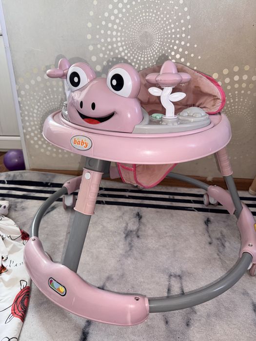 Ходунок для девочек