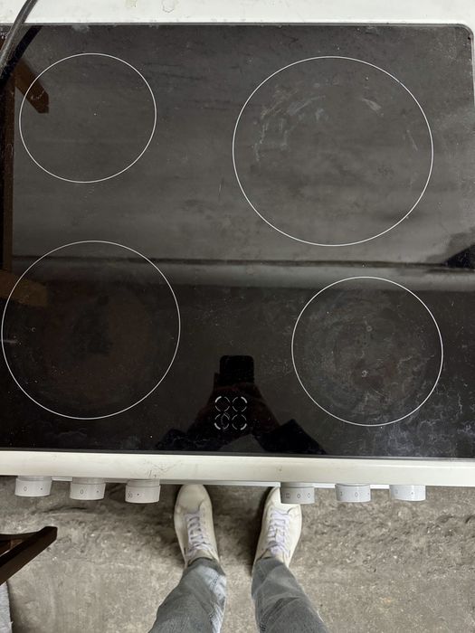 Електрическа готварска печка Amica