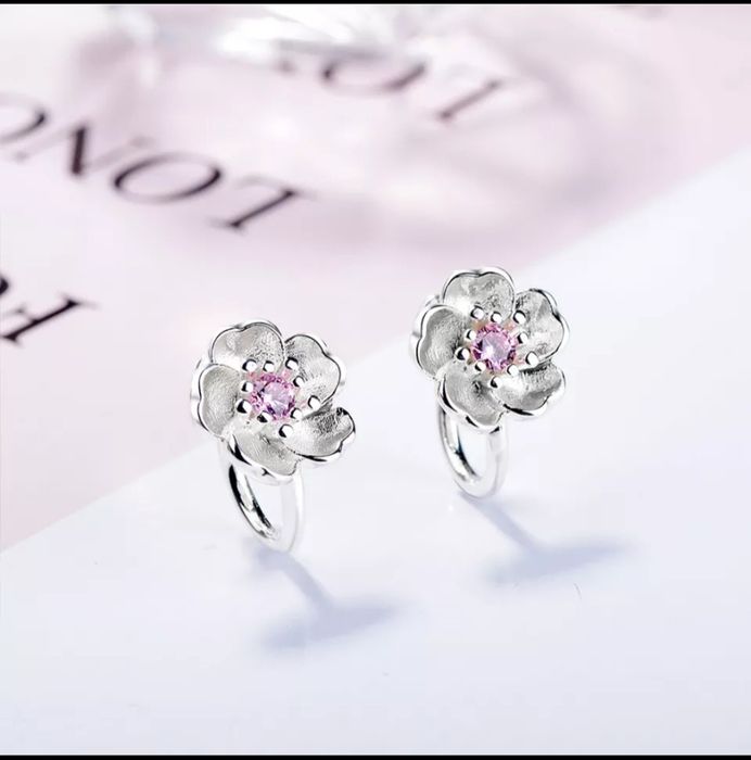 Детски обеци цвете с кристал без дупчене / детски обеци / бебешки обец