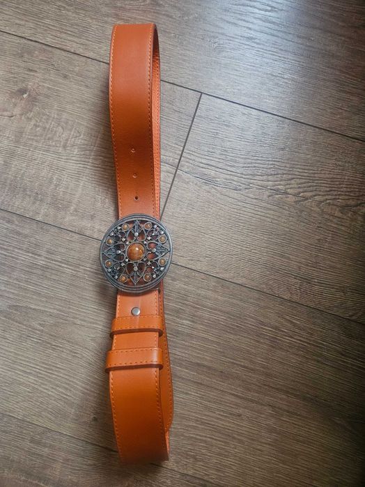 Чанти и колани. Някой нови ,други малко  ползвани.