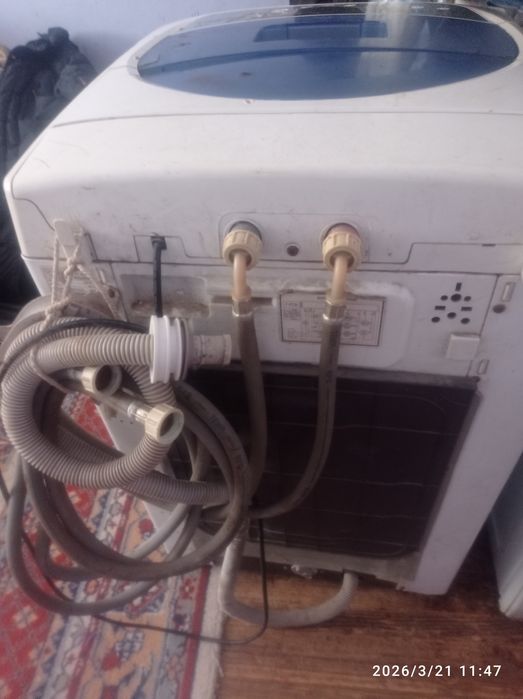 Продам стиральную машинку