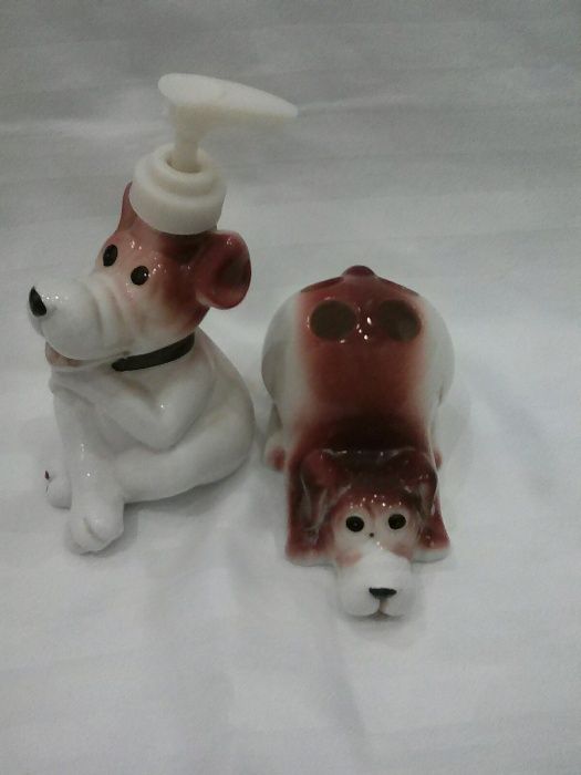 Аксессуары для ванной.