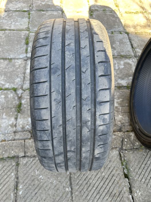 Гуми 19-ки 225/40 и 255/40