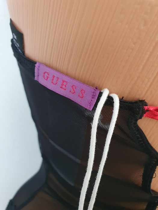 Прекрасно боди Guess рХС .Внос Лондон