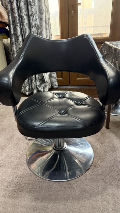 Шкаф сервант   800000