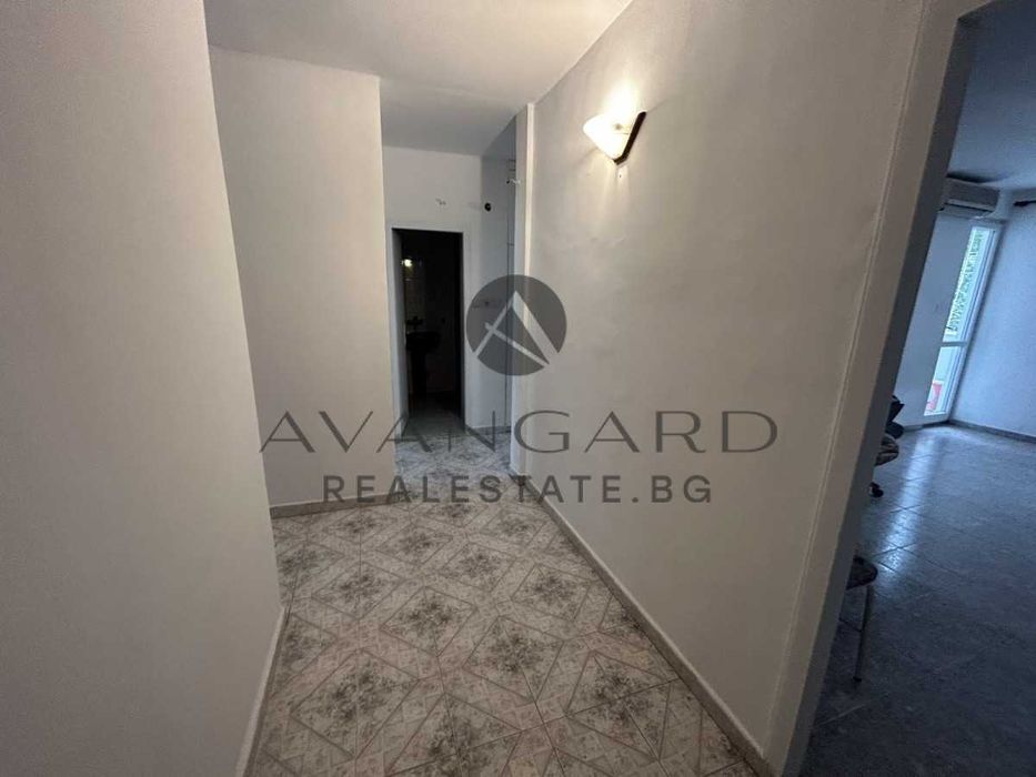 Продава се Тристаен апартамент в Пловдив, Тракия - 80 кв.м за 1849 €/кв.м - Снимка #8