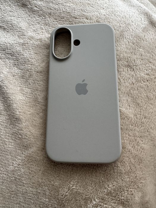 Husa Silicon iPhone 17