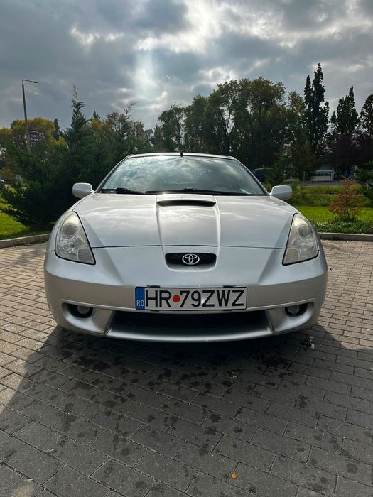 Toyora celica T23