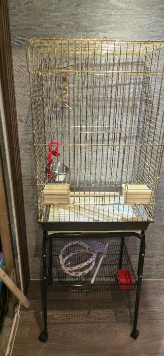 Клетка для большого попугая