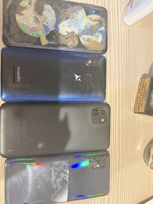 telefoane pentru piese