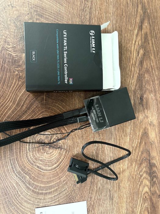 Вентилатор Lian Li UNI FAN TL LCD 140 RGB White + TL контролер