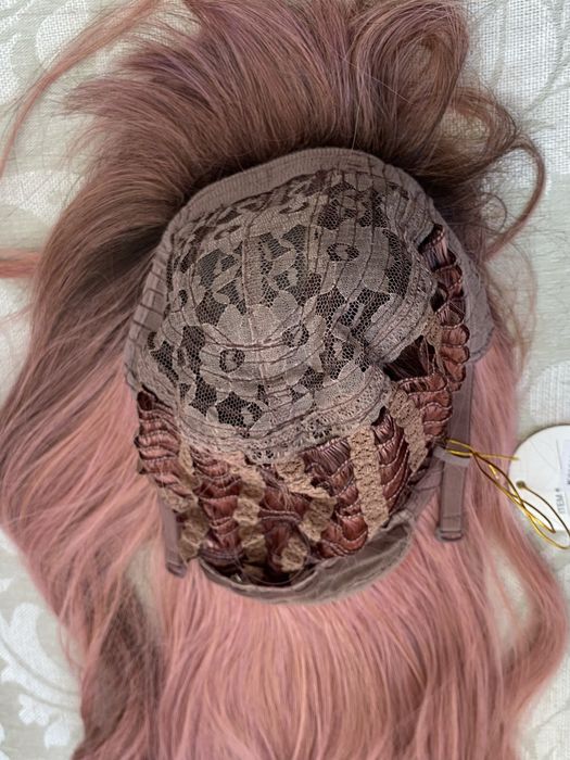 Дълга перука омбре