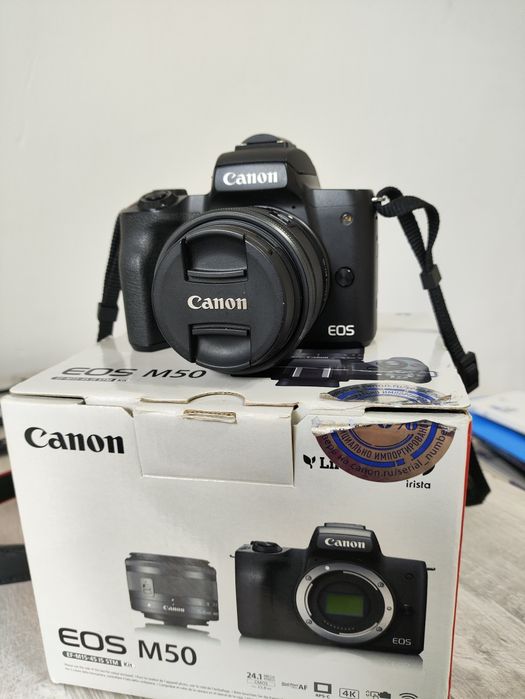 Canon M50 Фотоаппарат