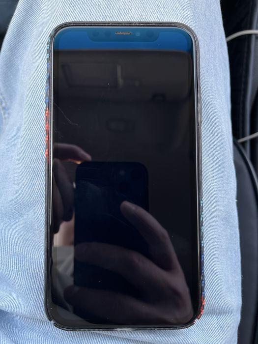 Продам iphone11 на 128 гб