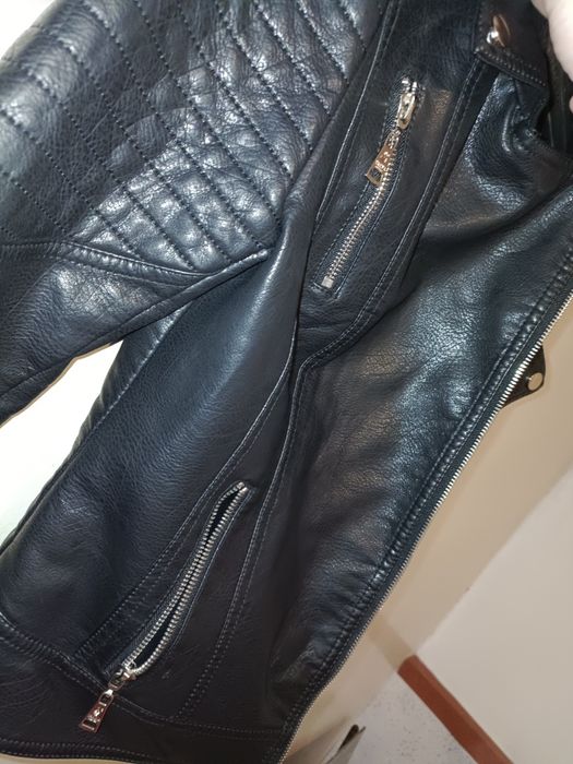 Кожаная куртка молодежная