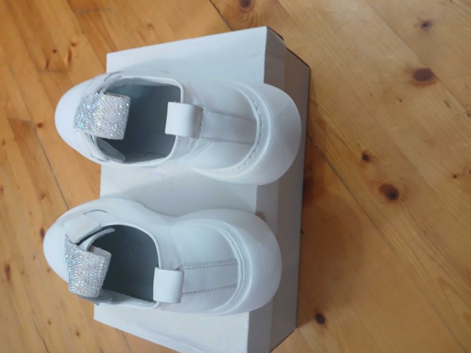 Дамски обувки естествена кожа