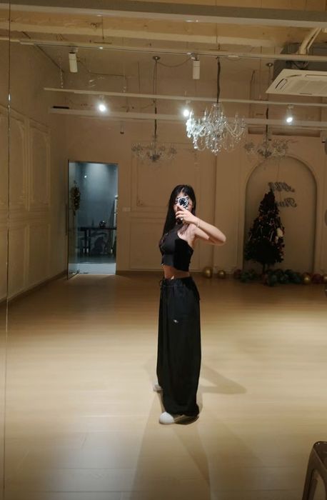 срочно продаю  Sakura штаны