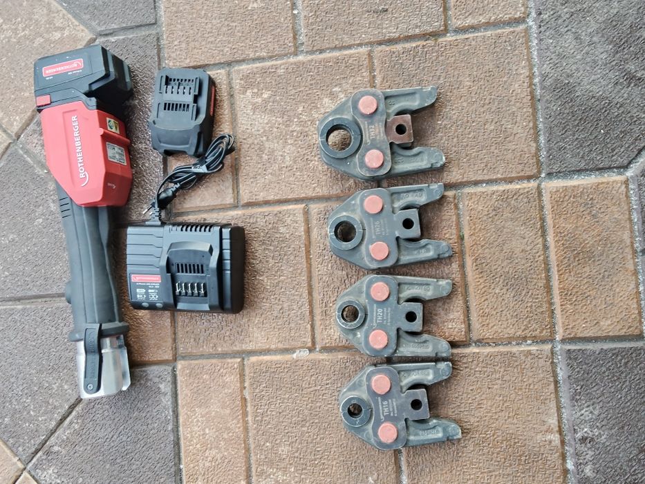 Bacuri TH-uri ptr. presa de sertizat